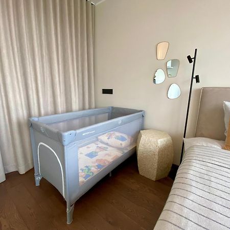 Elegance Apartment - City Centre Free Parking Таллінн Екстер'єр фото
